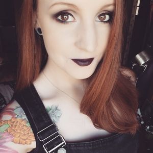 Meet your Posher, Phyllica